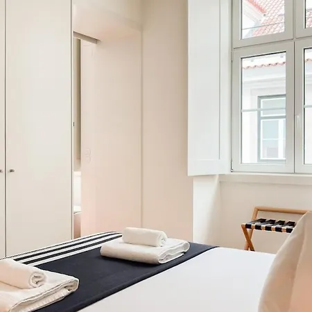 Elegant 1br Near Praca Comercio W/ Elevator And Ac Apartamento Lisboa